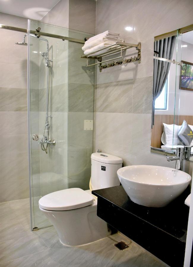 Royal Palms Hotel Tuy Hòa Zewnętrze zdjęcie