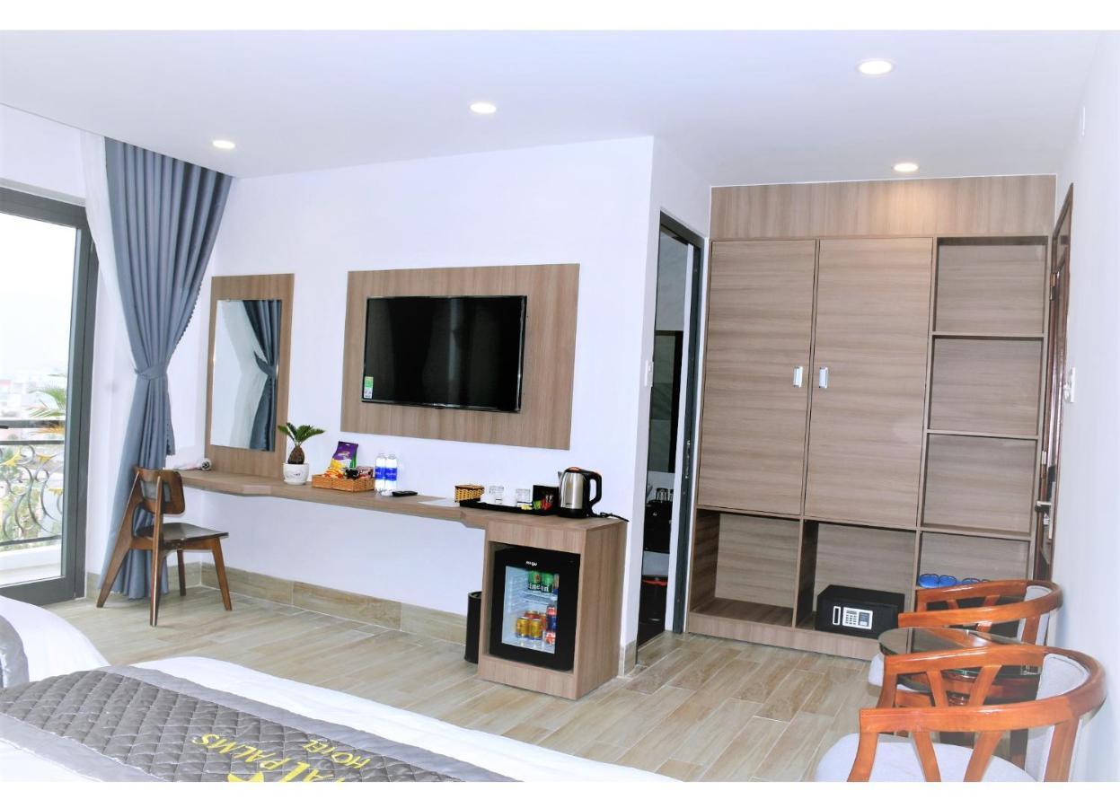 Royal Palms Hotel Tuy Hòa Zewnętrze zdjęcie