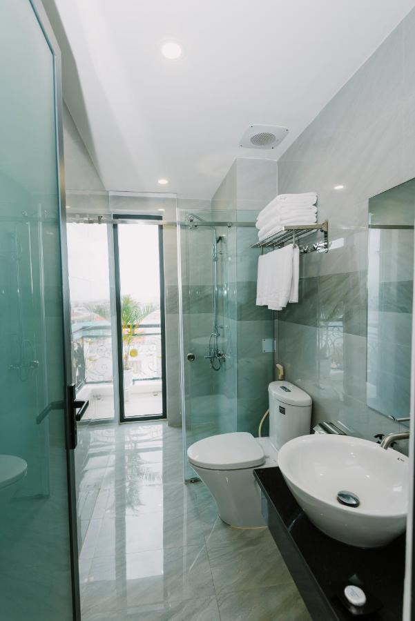 Royal Palms Hotel Tuy Hòa Zewnętrze zdjęcie