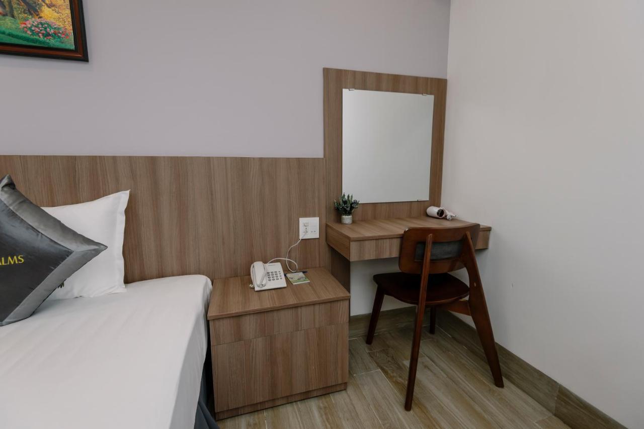 Royal Palms Hotel Tuy Hòa Zewnętrze zdjęcie