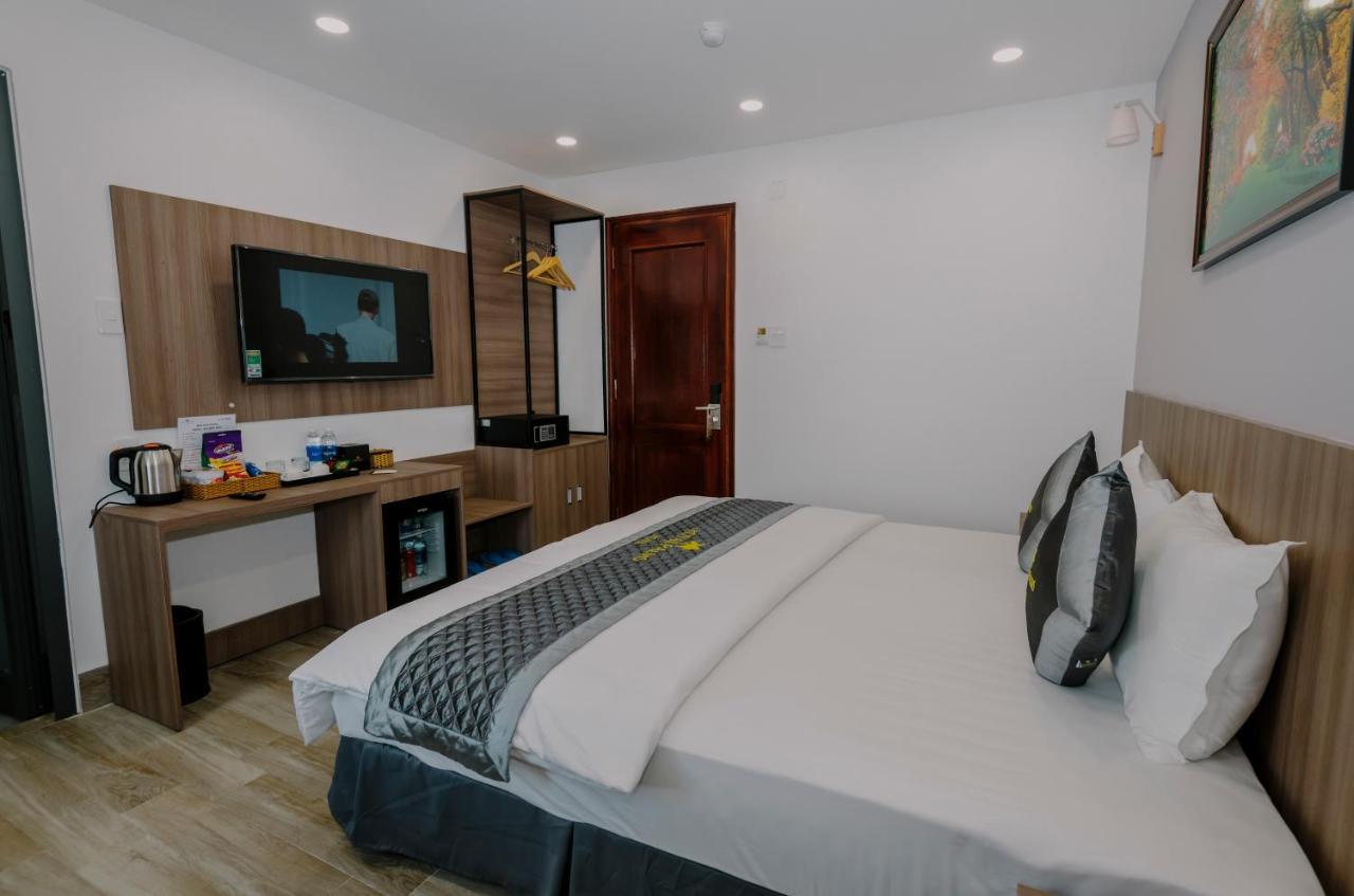 Royal Palms Hotel Tuy Hòa Zewnętrze zdjęcie